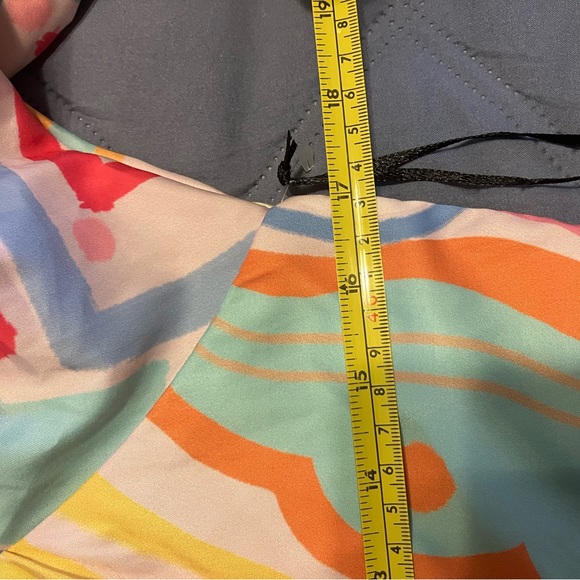 NWT $195 Liliana Meza Gianni dress Sz Medium.  Colorful & playful & comfortable - Picture 13 of 16